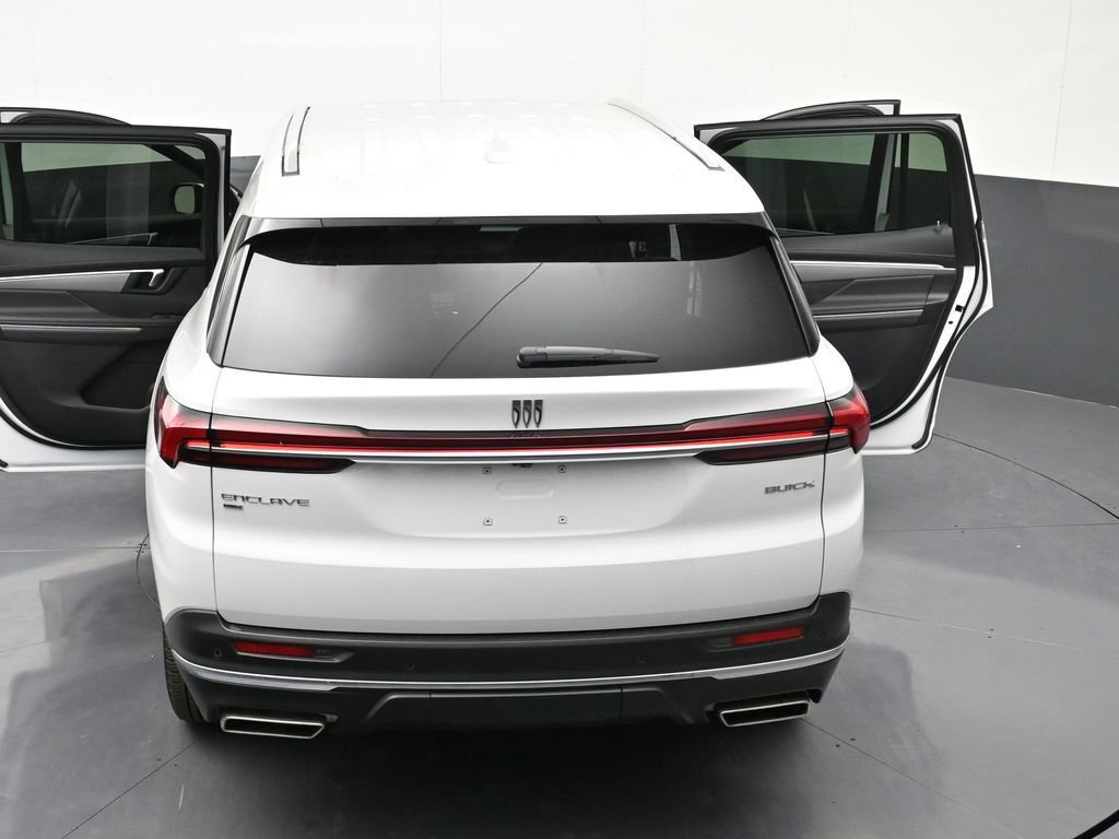 Used 2026 Buick Enclave Preferred image 36