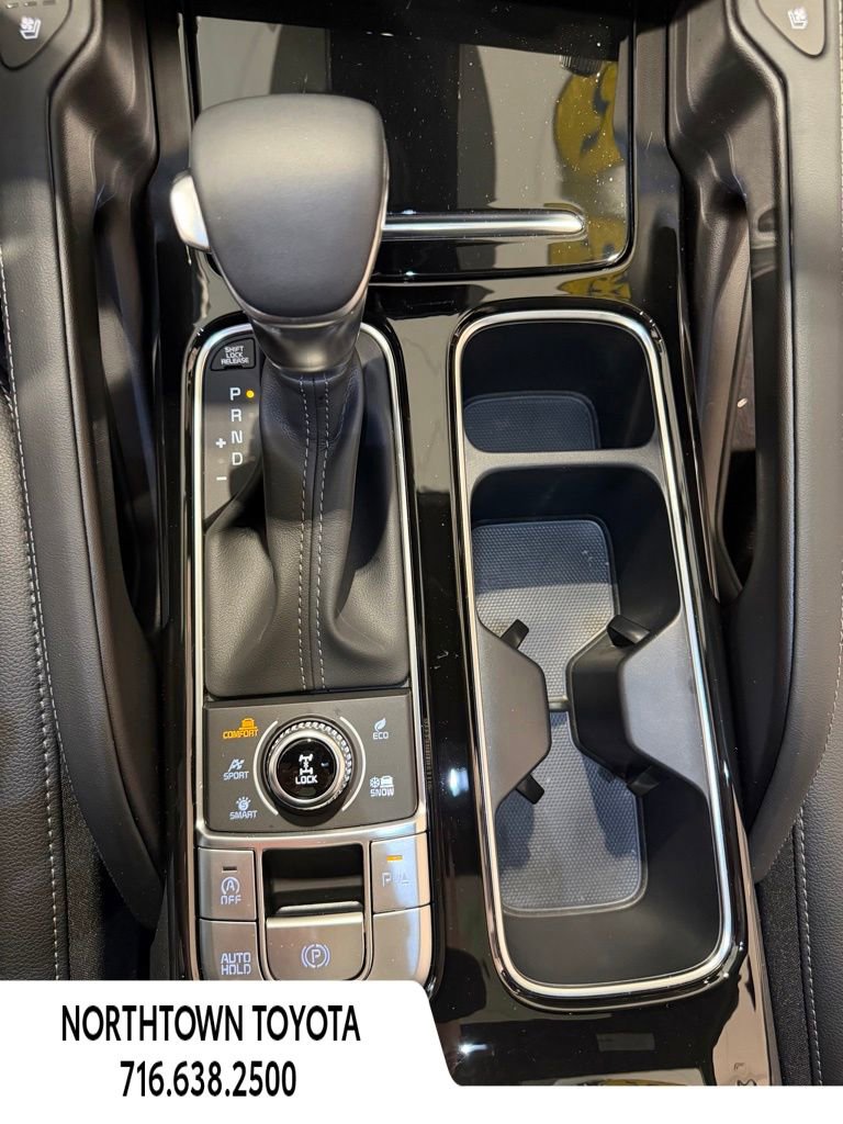 Used 2025 Kia Telluride AWD image 20