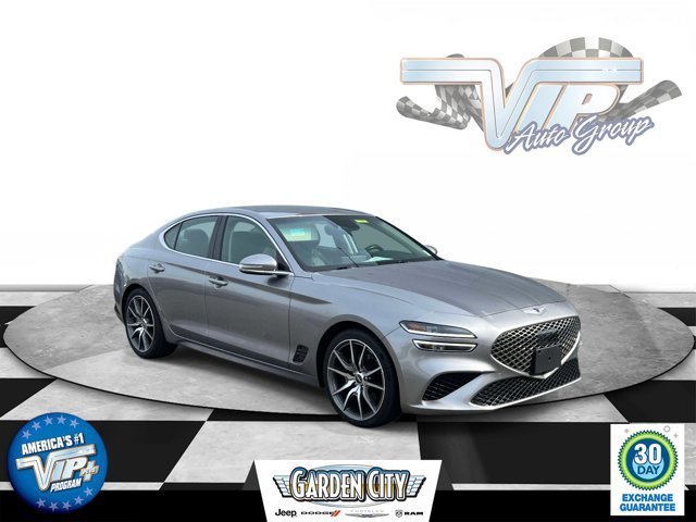 Used 2023 Genesis G70 2.0T image 1