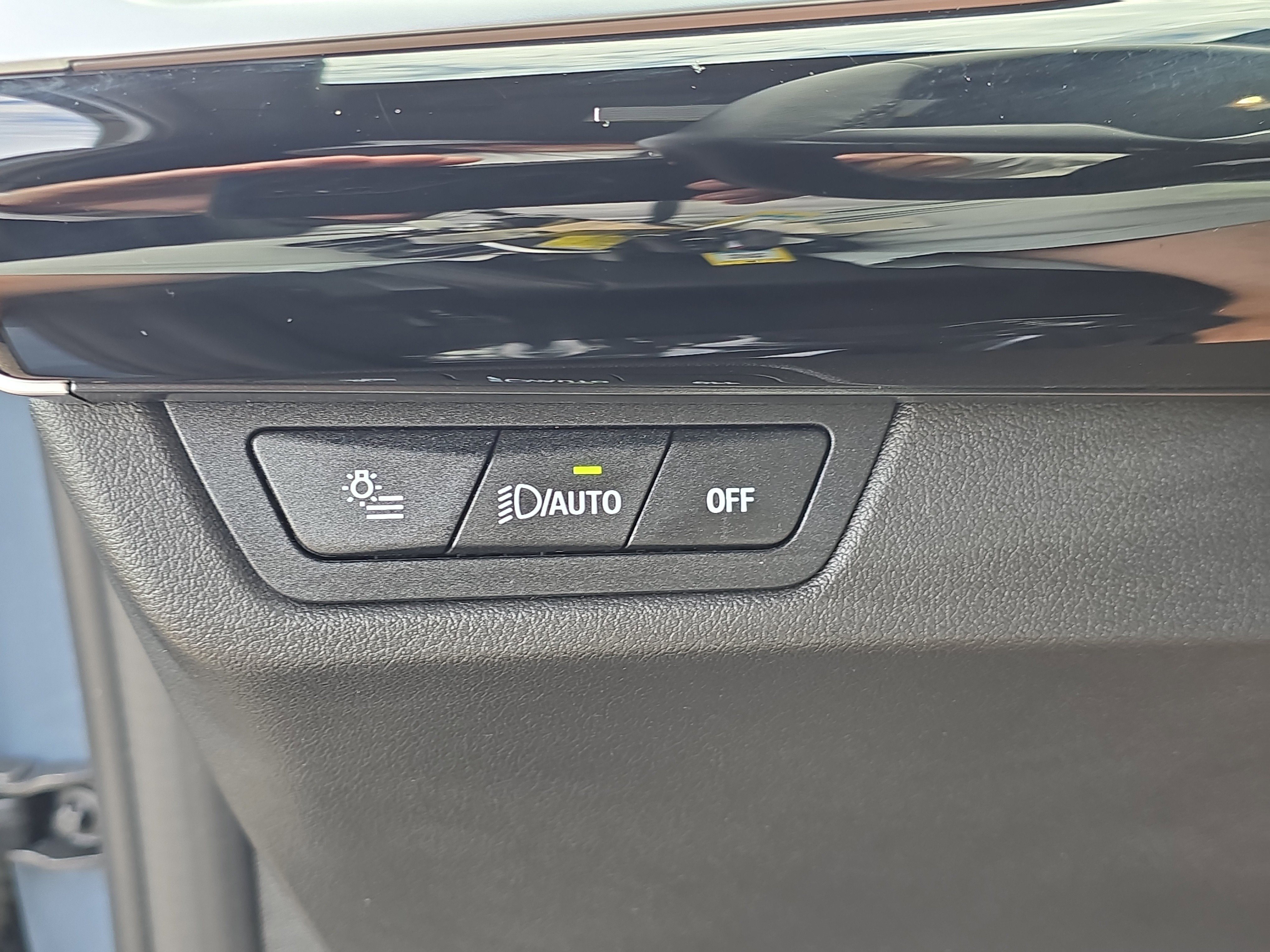 Used 2025 BMW X2 xDrive28i image 27