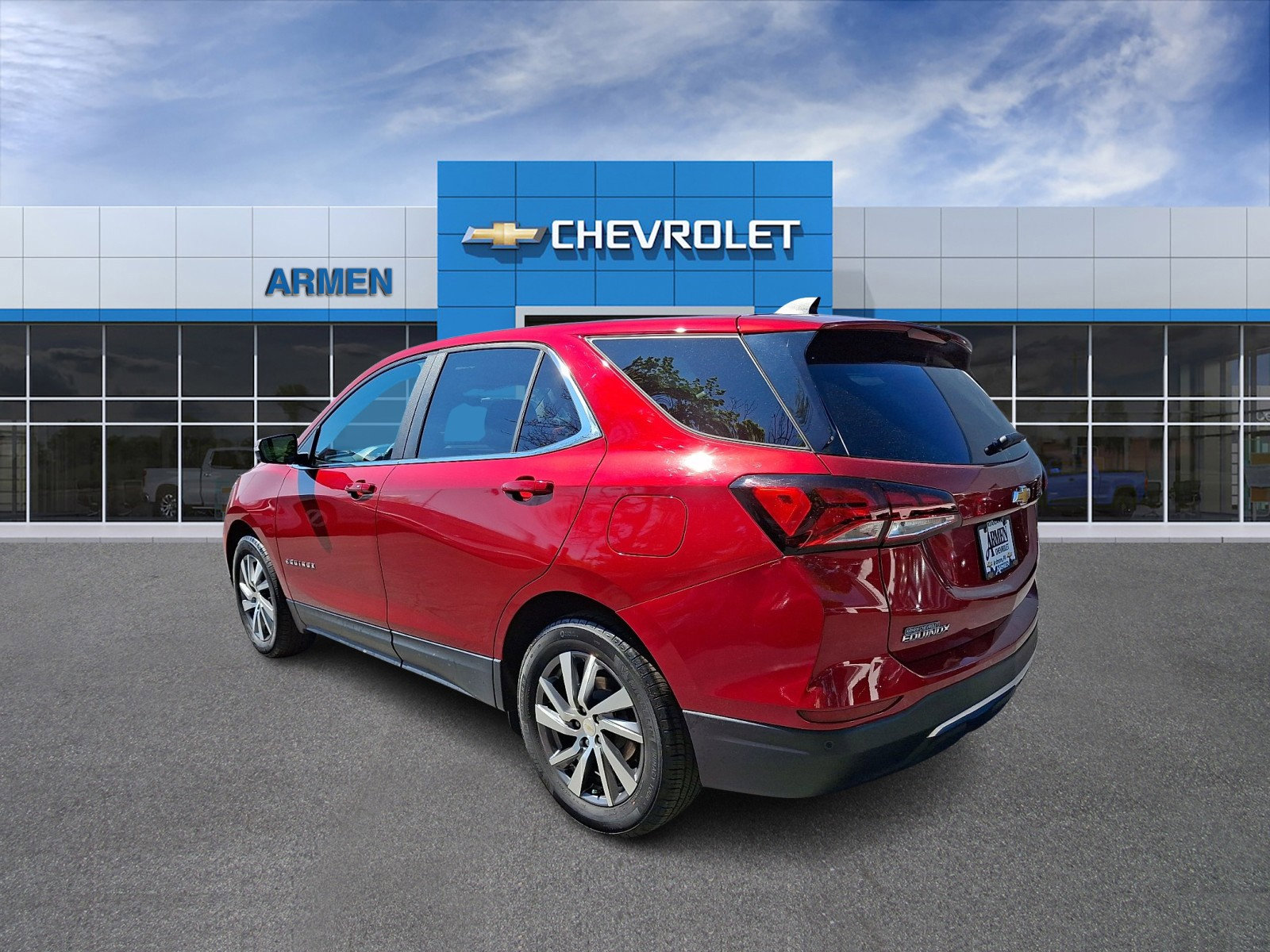 Used 2023 Chevrolet Equinox LT AWD/4WD image 7