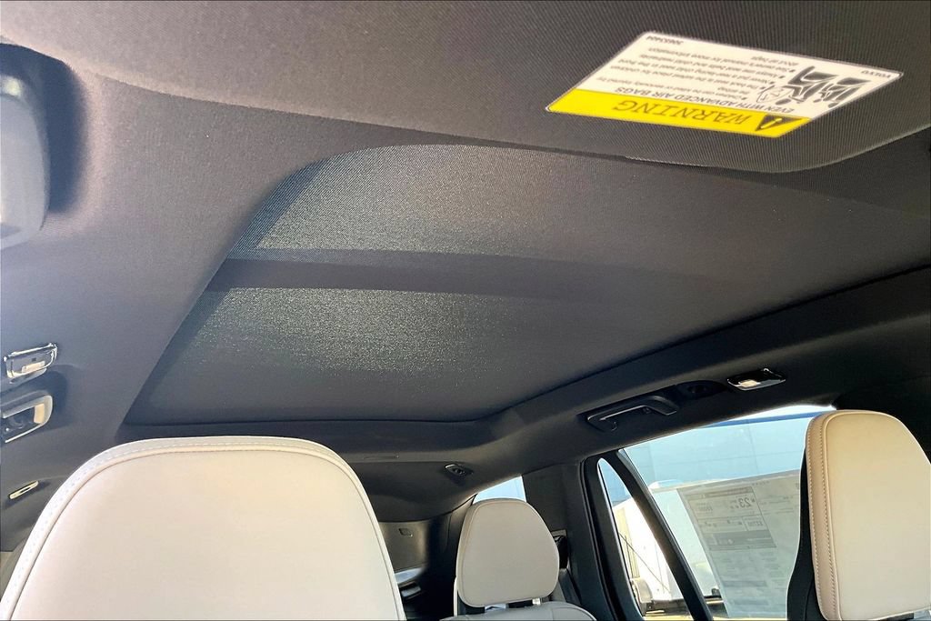 New 2026 Volvo XC90 B6 Core AWD/4WD image 25