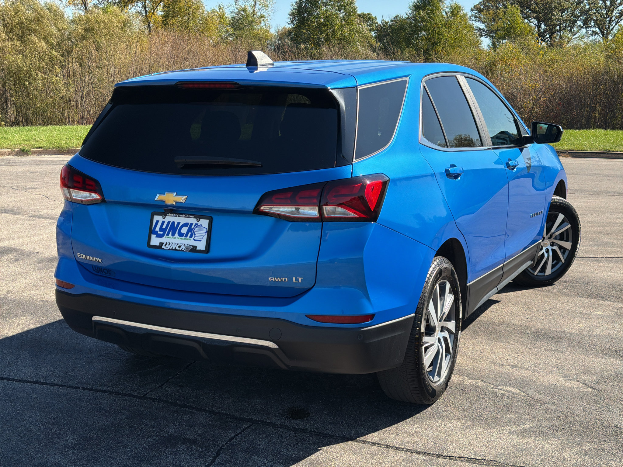 Used 2024 Chevrolet Equinox LT AWD/4WD image 4