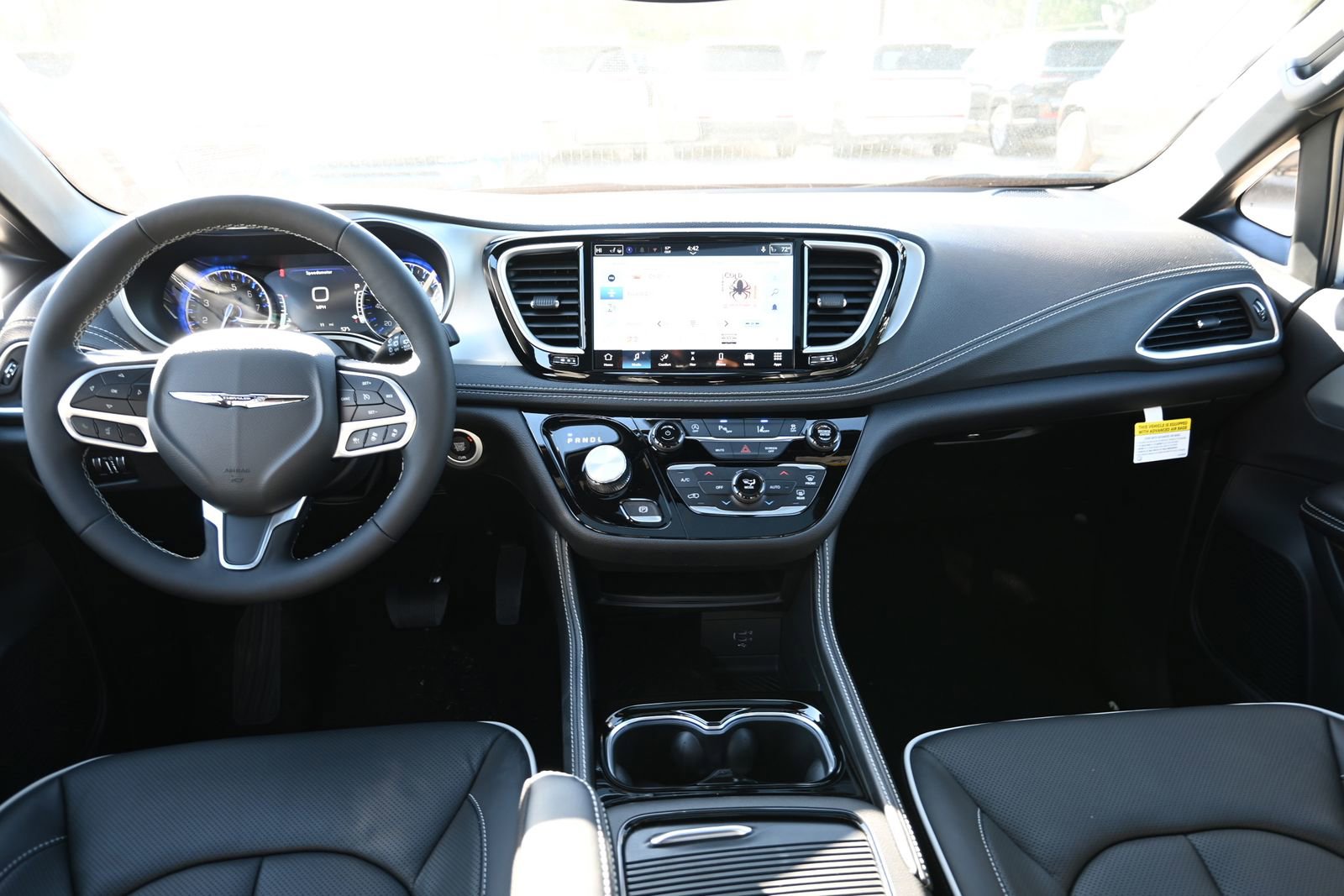 New 2026 Chrysler Pacifica Limited image 17