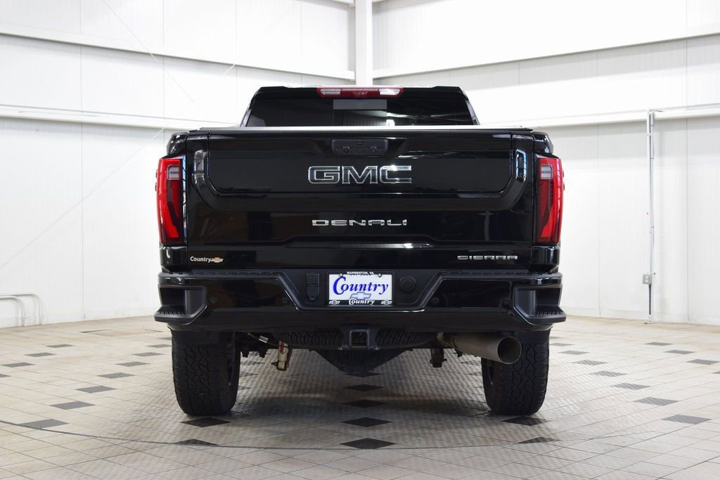 Used 2024 GMC Sierra 3500 Denali Ultimate image 7