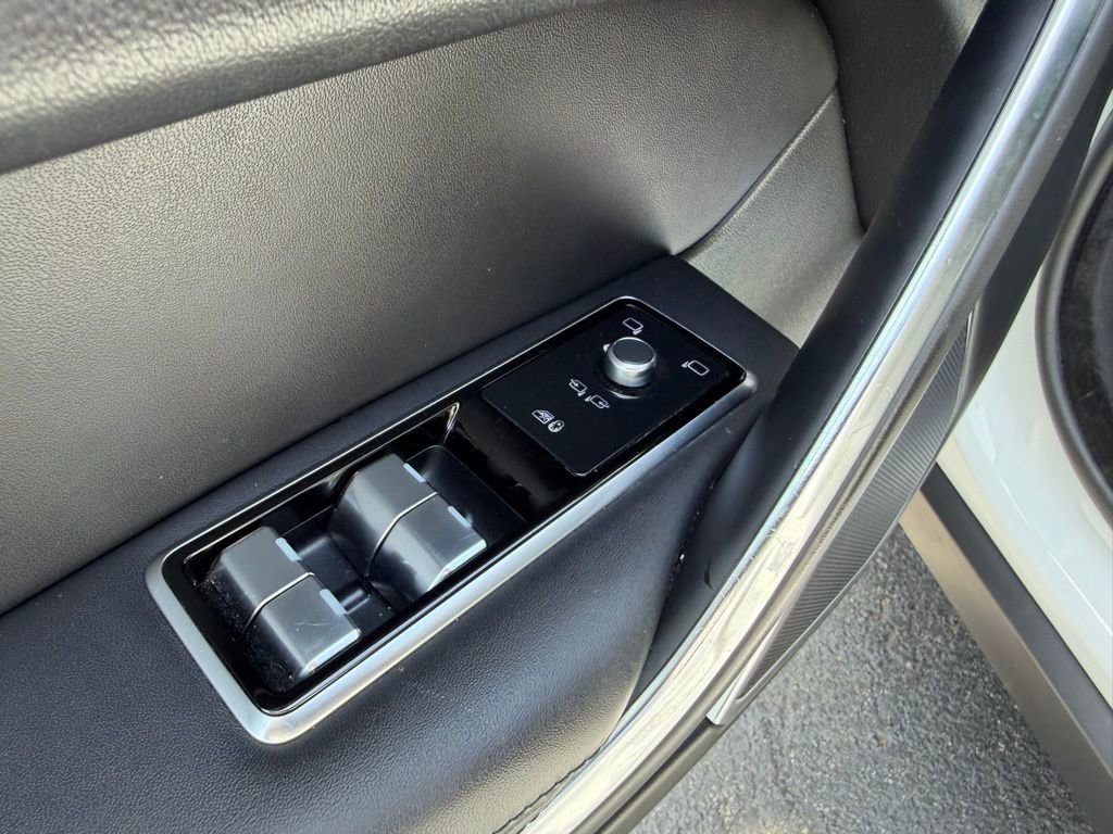 Used 2021 Jaguar F-PACE S image 16