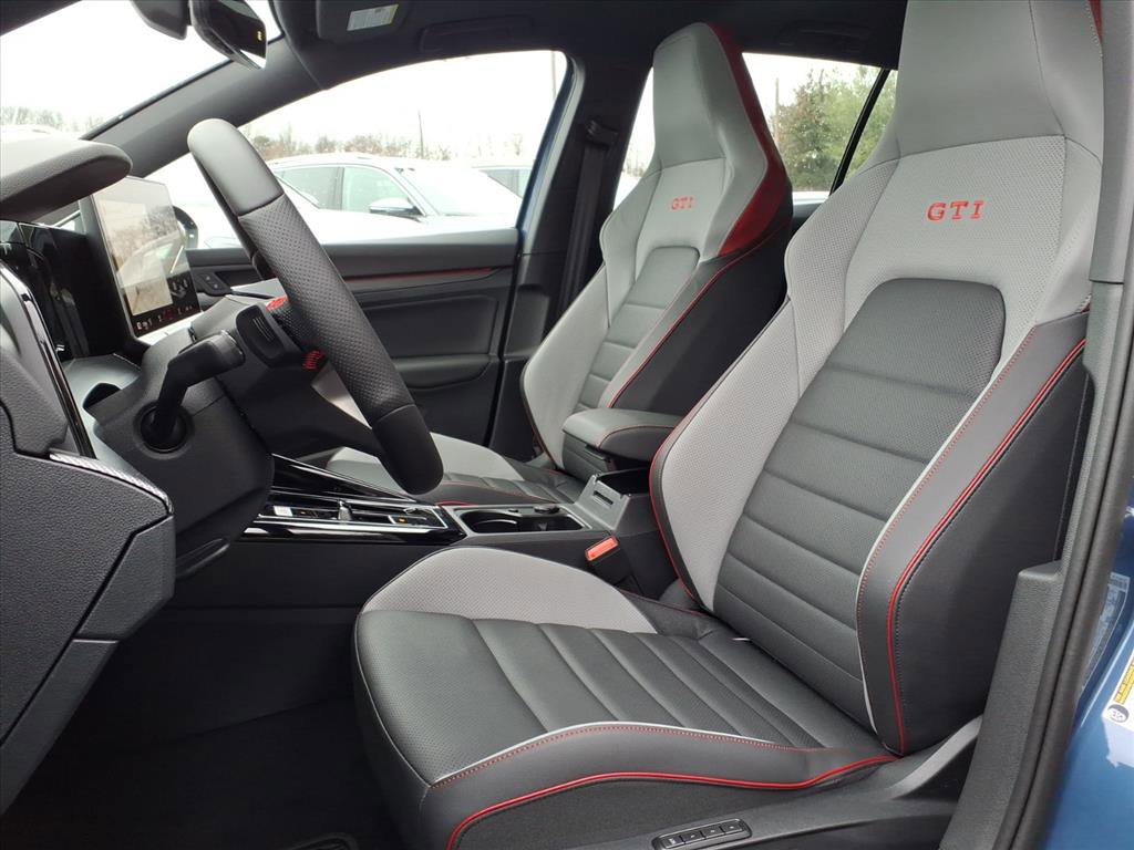 New 2025 Volkswagen GTI SE image 5