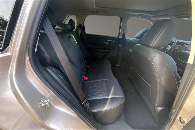 Certified 2025 Nissan Rogue Platinum AWD/4WD image 25