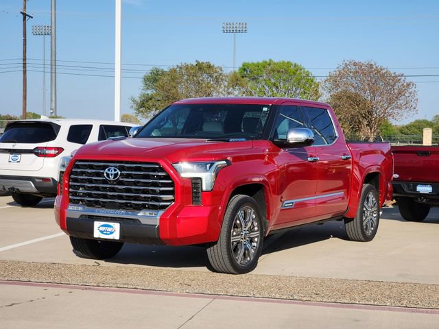 Used 2023 Toyota Tundra Capstone AWD/4WD image 2