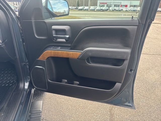 Used 2018 Chevrolet Silverado 1500 LTZ image 25