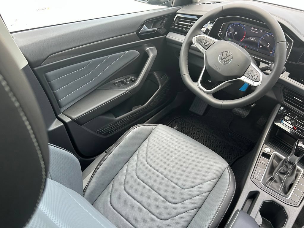 New 2026 Volkswagen Jetta SEL FWD image 9