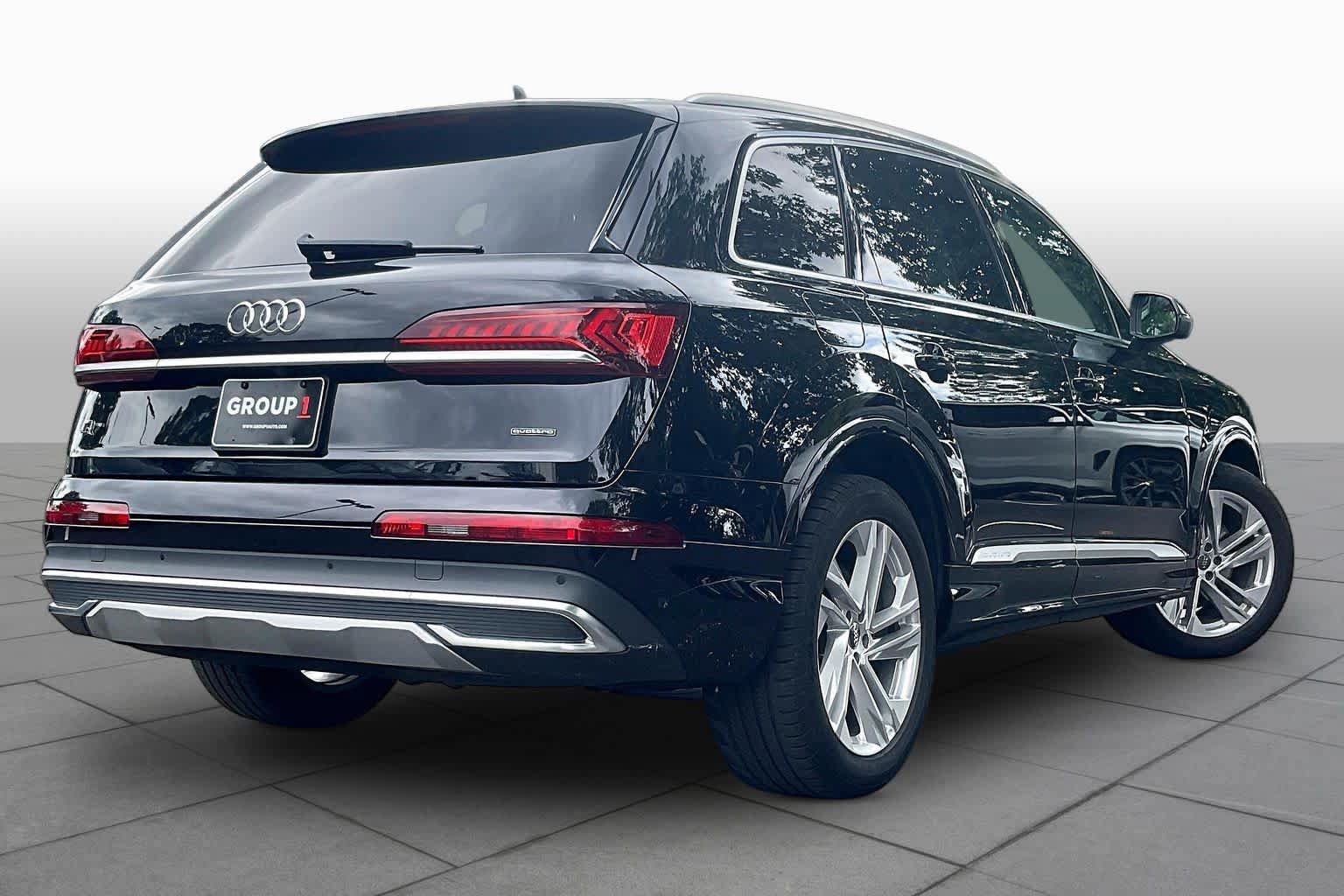 Used 2020 Audi Q7 3.0T Prestige AWD/4WD image 12