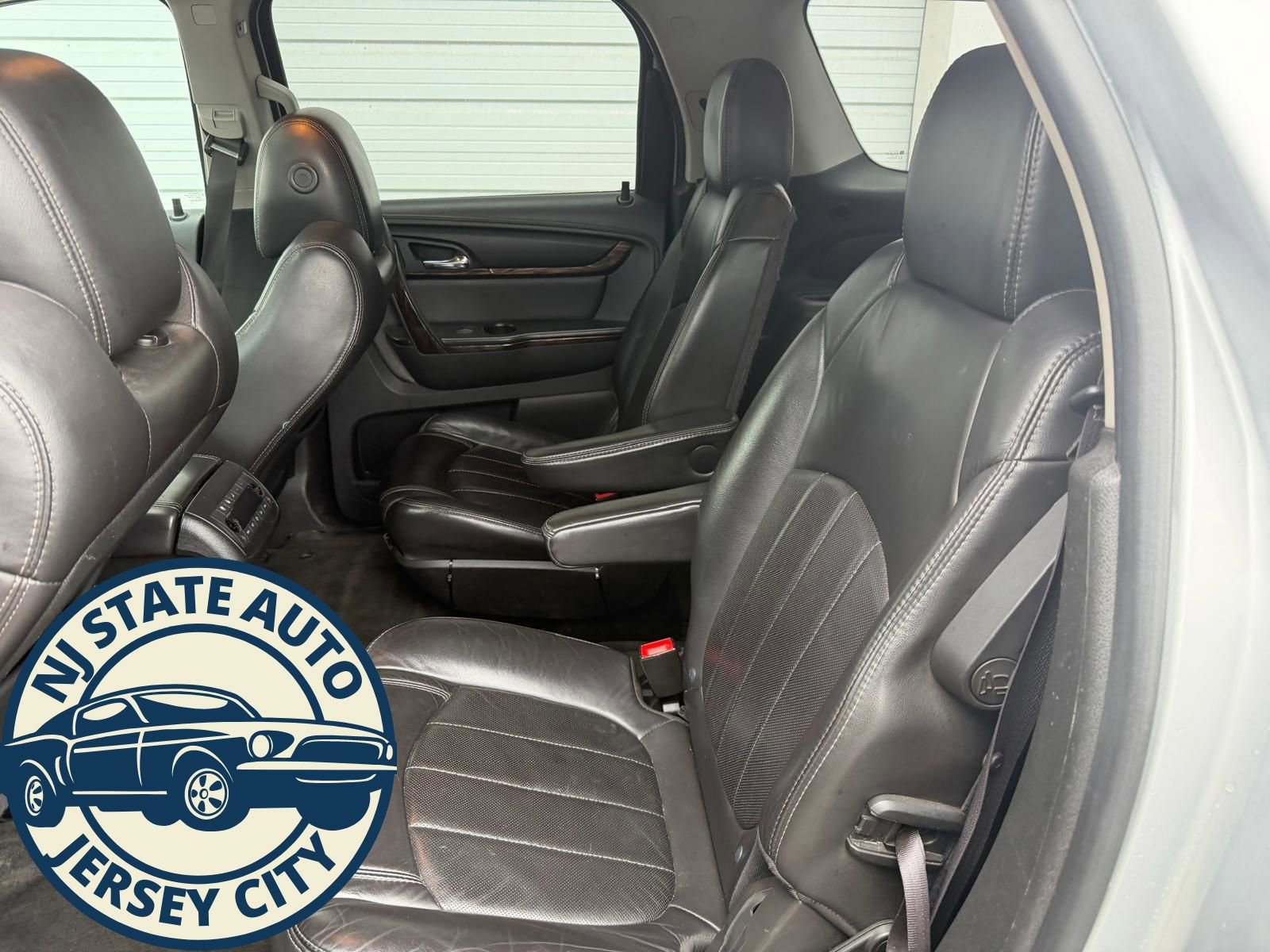 Used 2014 GMC Acadia Denali image 5