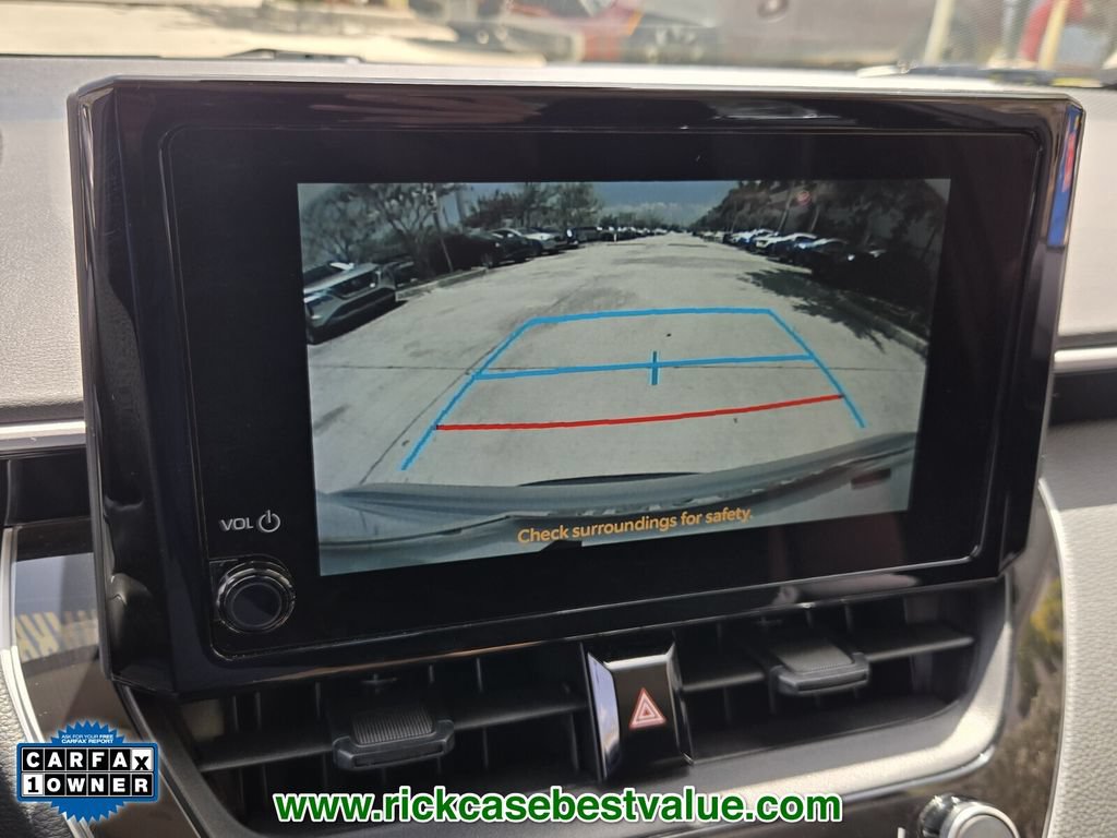Used 2023 Toyota Corolla LE FWD image 23