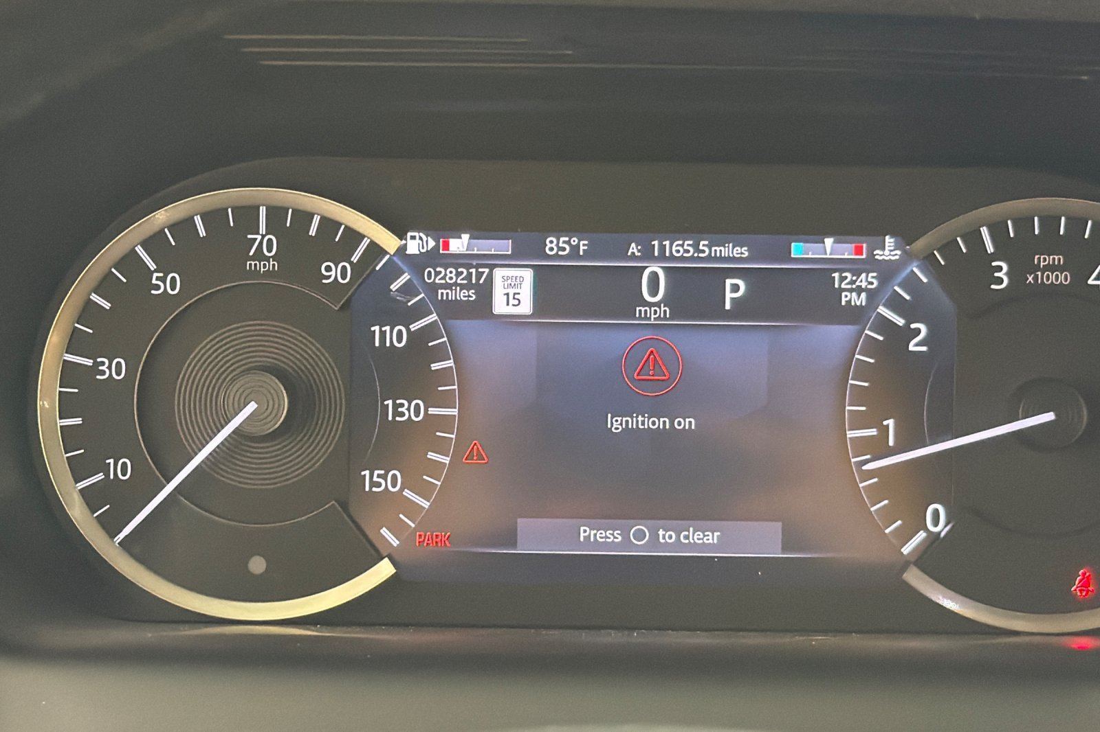 Used 2023 Land Rover Discovery Sport SE R-Dynamic AWD/4WD image 25
