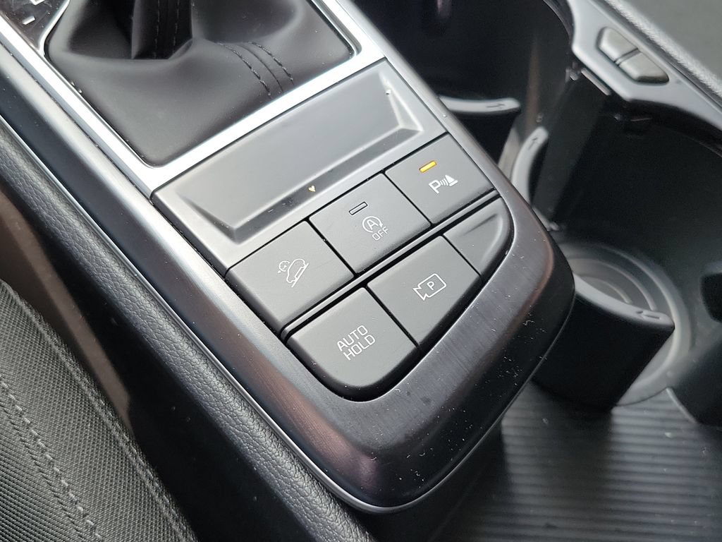 Certified 2026 Kia Sportage LX FWD image 25