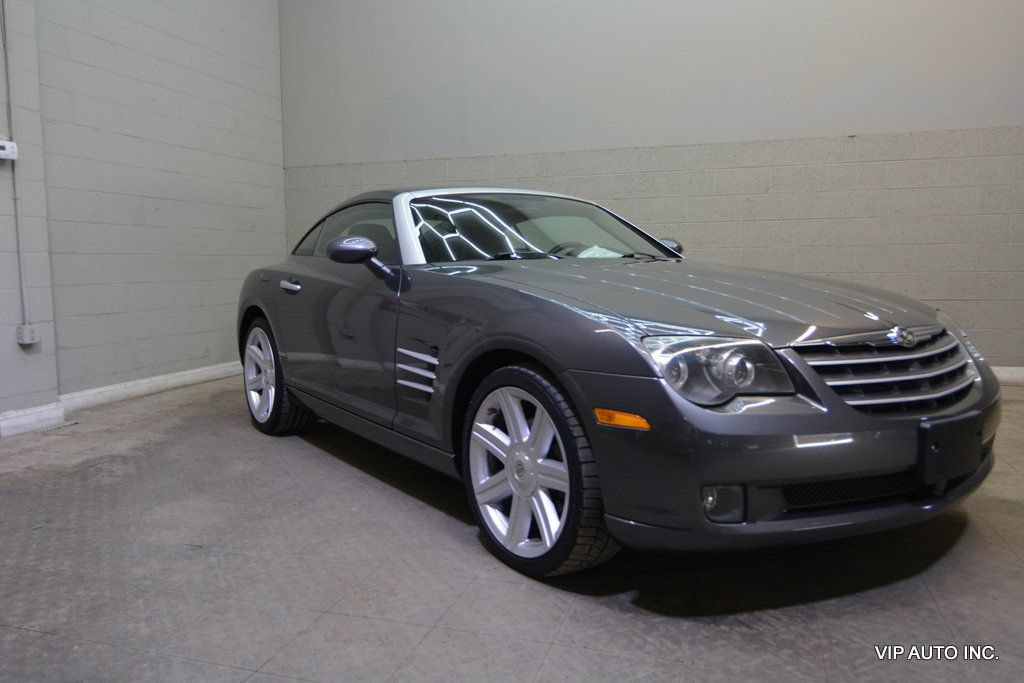 Used 2005 Chrysler Crossfire Limited RWD image 1