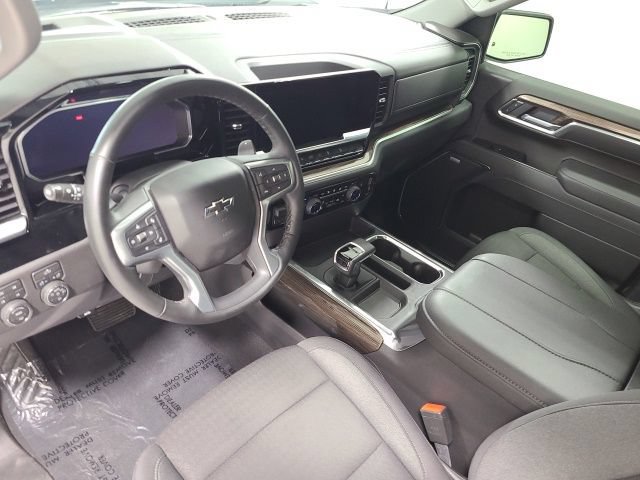 Used 2026 Chevrolet Silverado 1500 LT Trail Boss w/ Convenience Package II AWD/4WD image 26