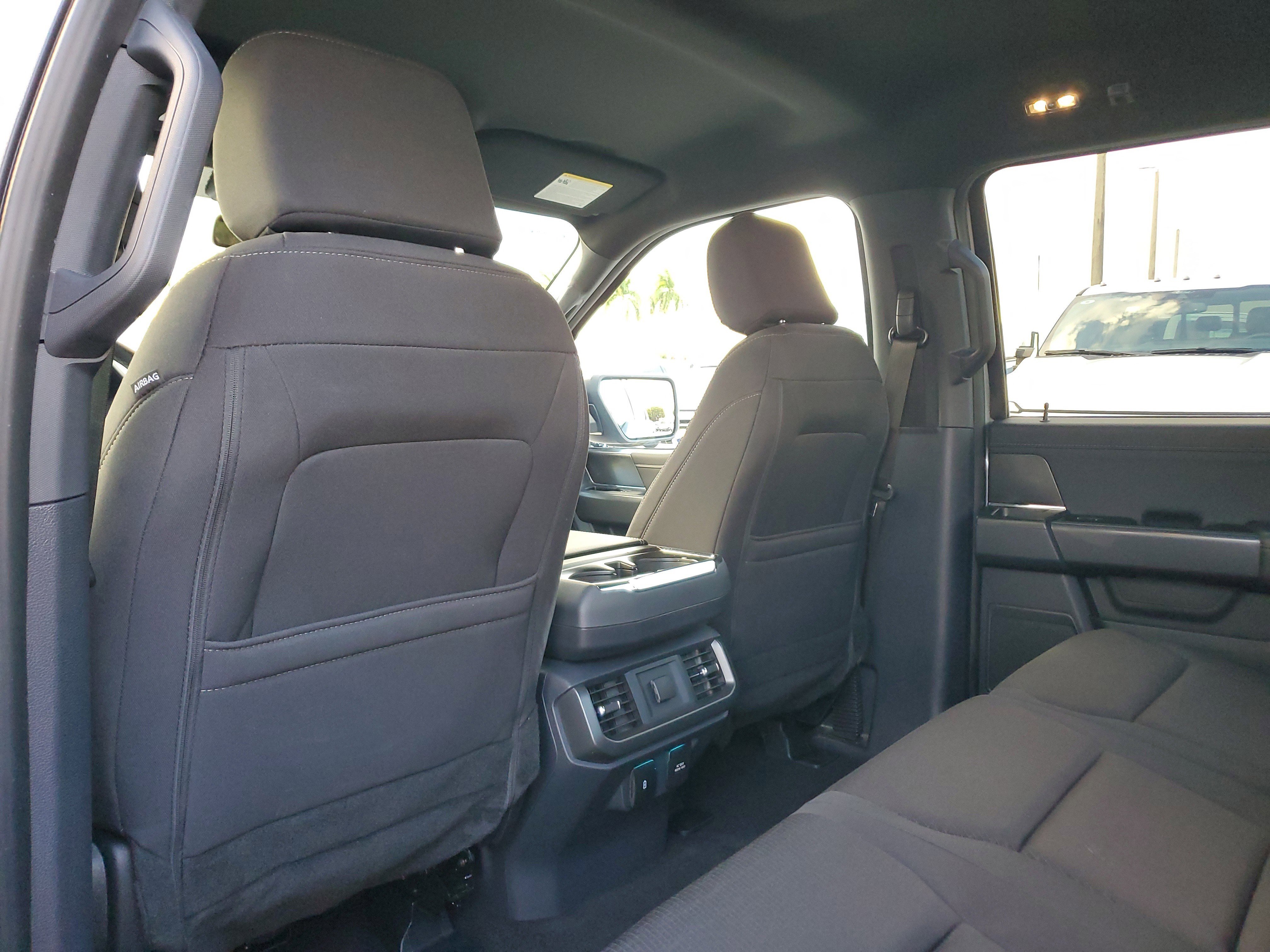 Used 2024 Ford F150 XLT w/ XLT Black Appearance Package image 12