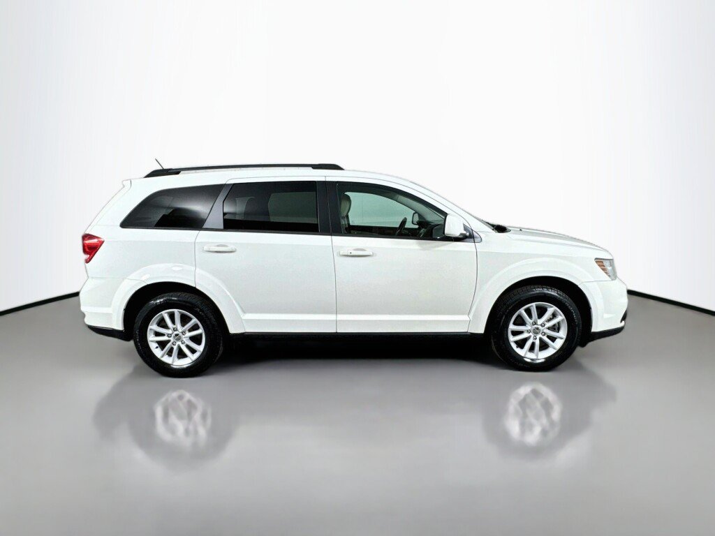 Used 2014 Dodge Journey SXT AWD/4WD image 6
