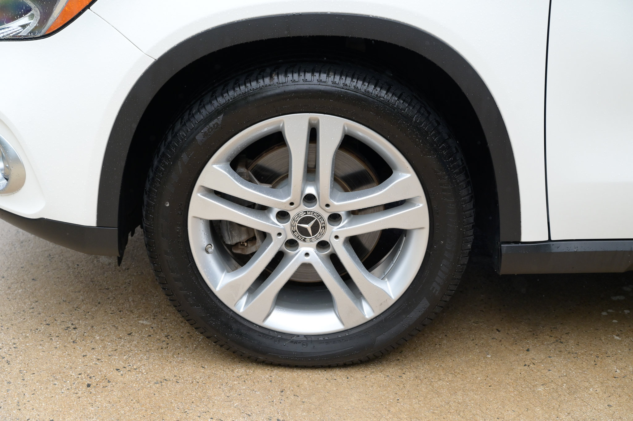 Used 2019 Mercedes-Benz GLA 250 4MATIC image 9