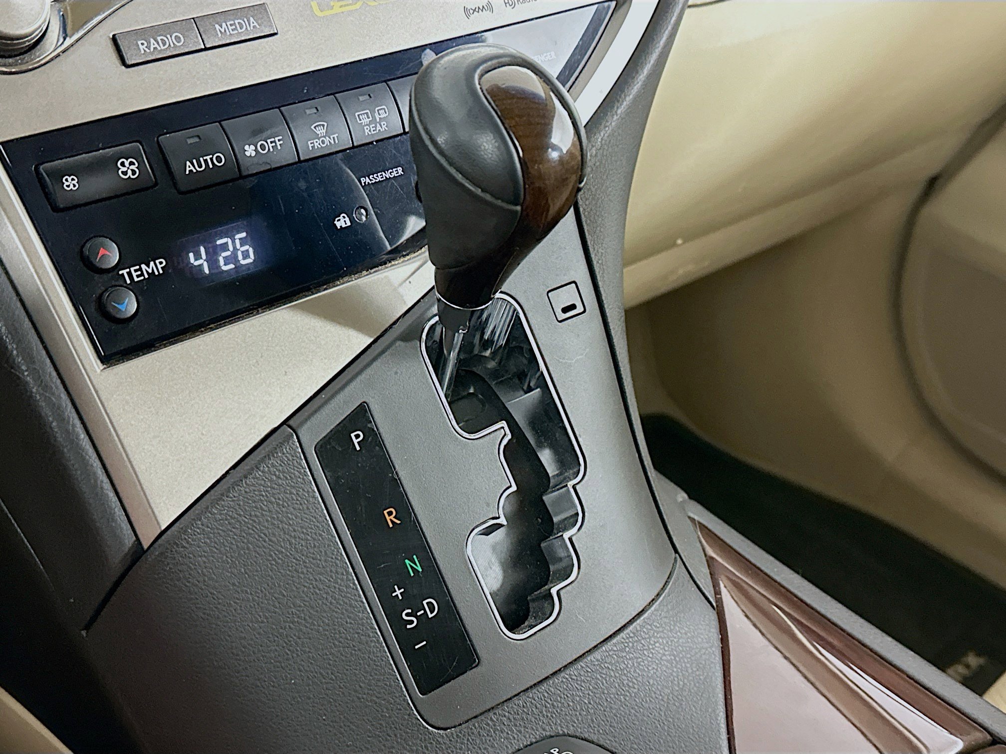 Used 2013 Lexus RX 350 AWD w/ Navigation Pkg image 25