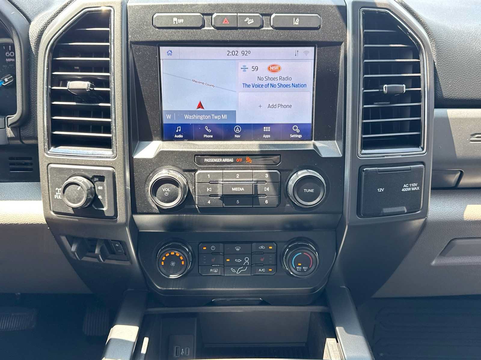 Used 2020 Ford F250 XLT w/ XLT Premium Package AWD/4WD image 26