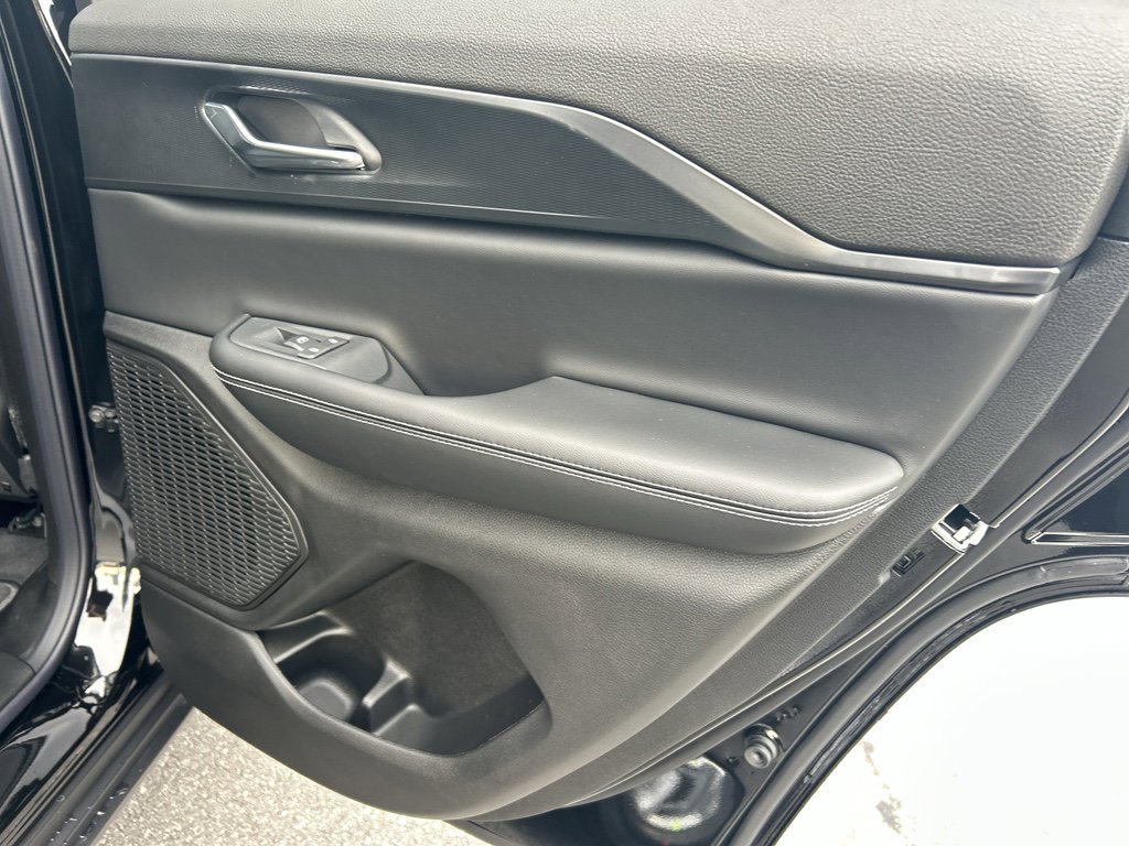 New 2025 Jeep Grand Cherokee Laredo RWD image 22