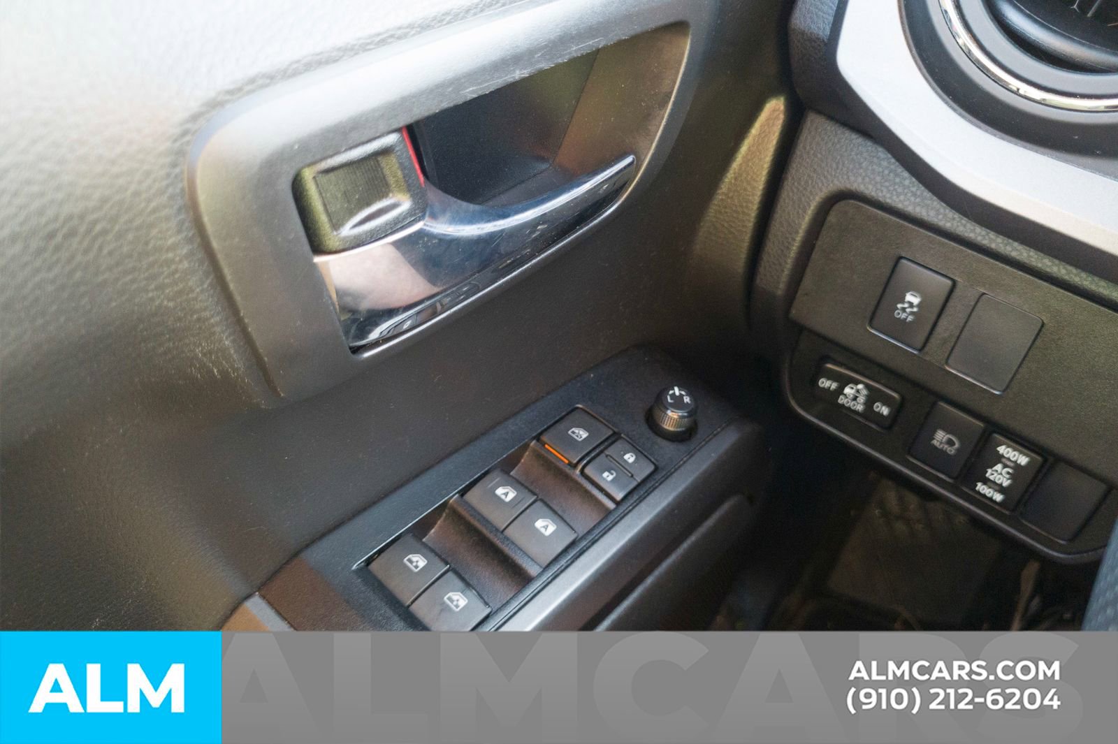 Used 2022 Toyota Tacoma TRD Off-Road w/ Technology Package image 17