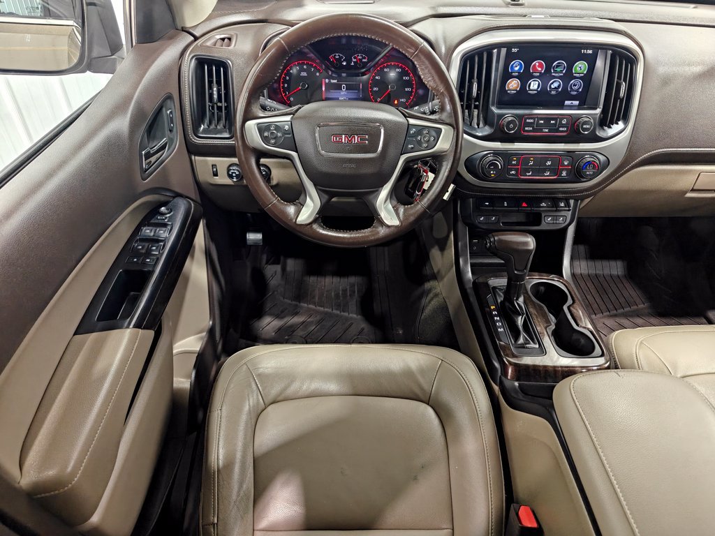 Used 2016 GMC Canyon SLT w/ Driver Alert Package AWD/4WD image 4