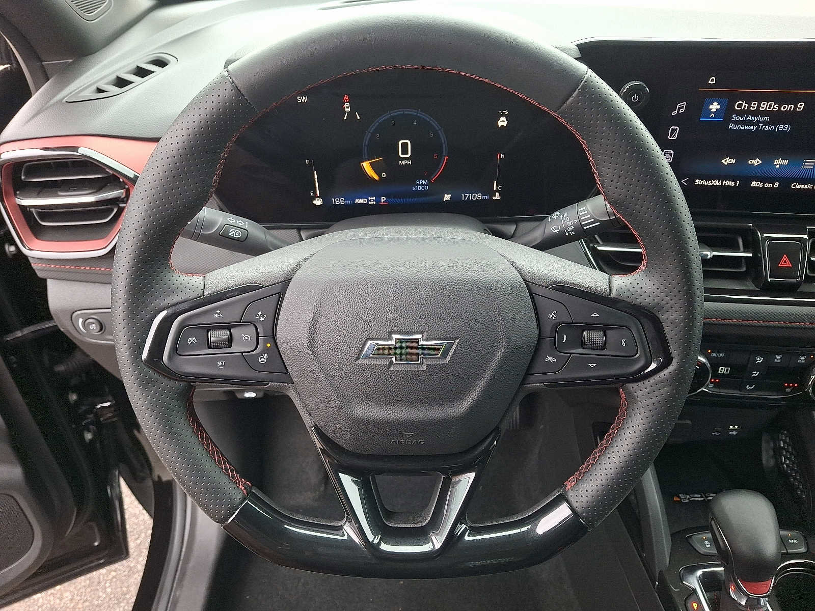 Used 2025 Chevrolet TrailBlazer RS w/ Convenience Package image 19