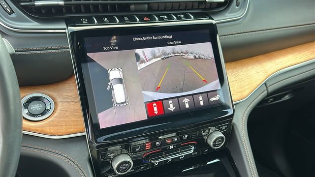 Used 2021 Jeep Grand Cherokee L Summit image 17