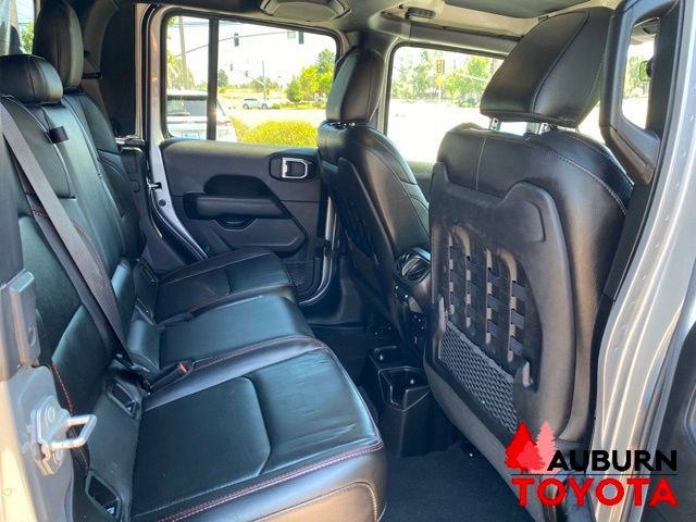Used 2021 Jeep Gladiator Rubicon AWD/4WD image 18