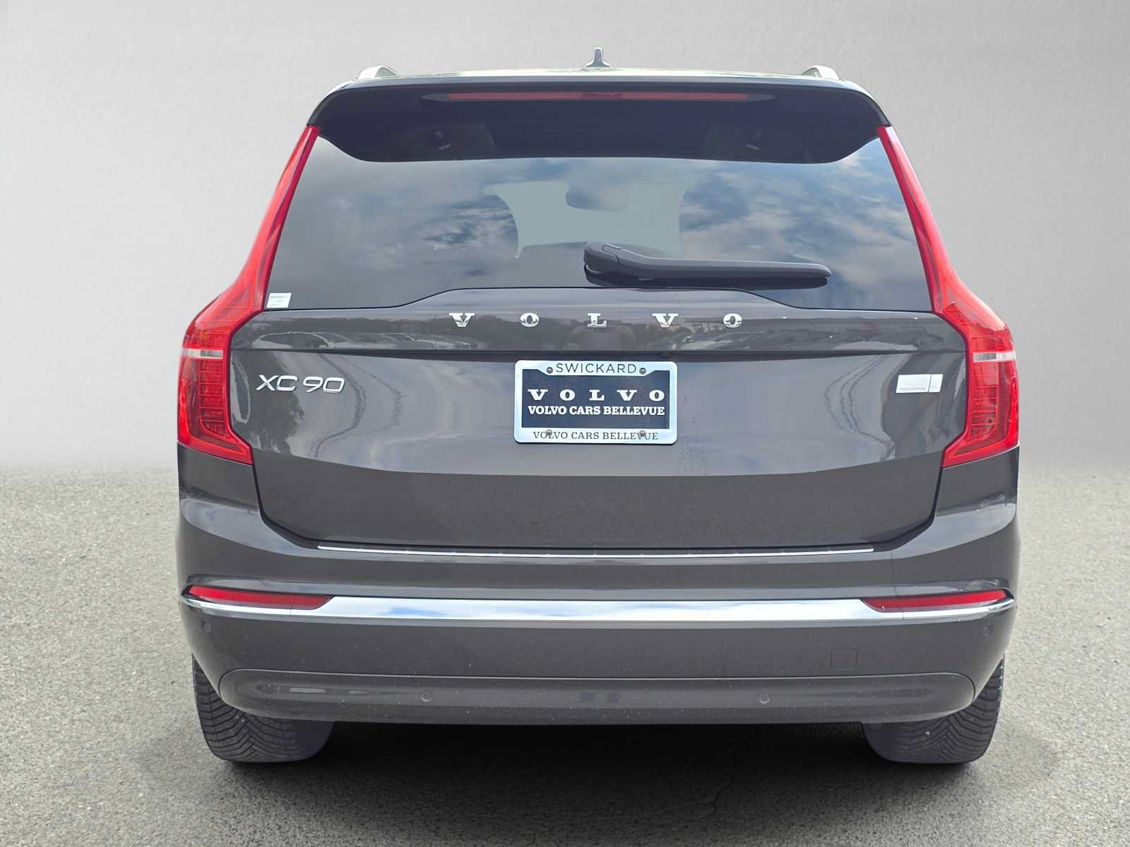 Certified 2023 Volvo XC90 T8 Plus w/ Protection Package Premier AWD/4WD image 5