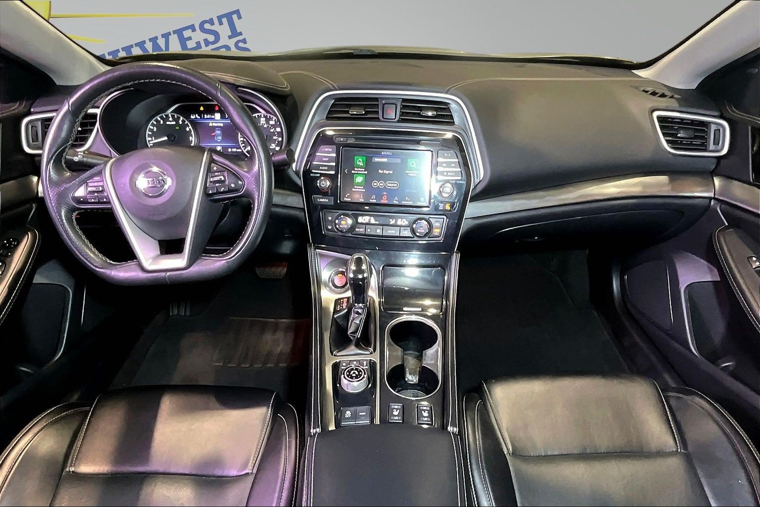 Used 2022 Nissan Maxima SV w/ Floor Mat Group FWD image 8