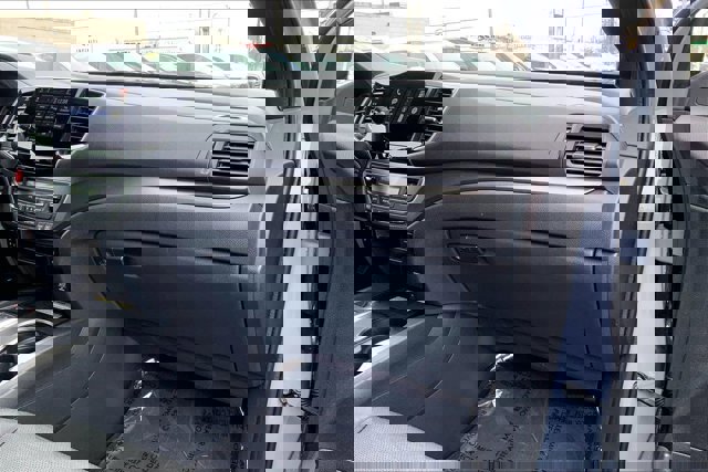 Used 2023 Honda Passport EX-L image 16