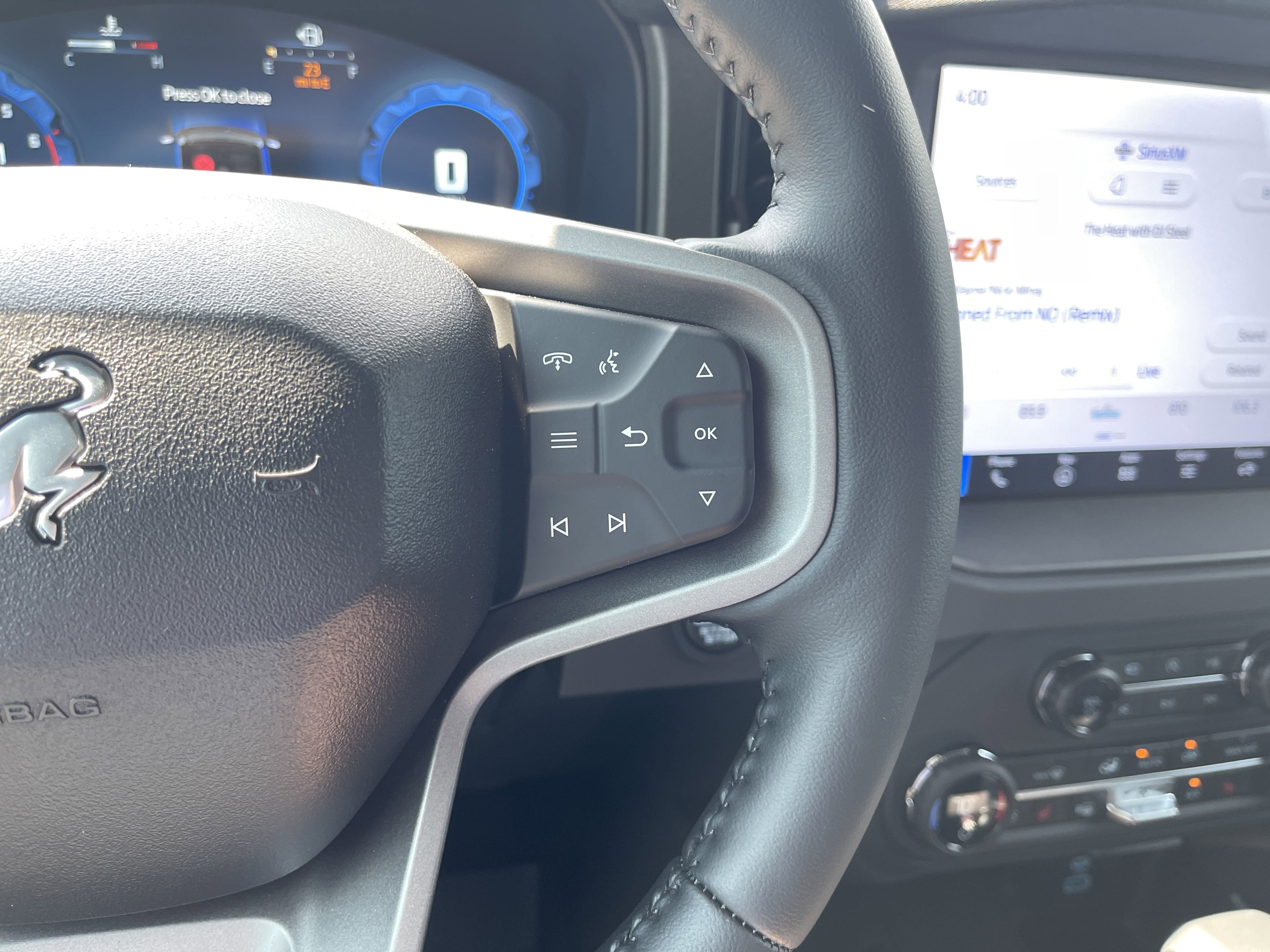 New 2025 Ford Bronco Badlands image 17