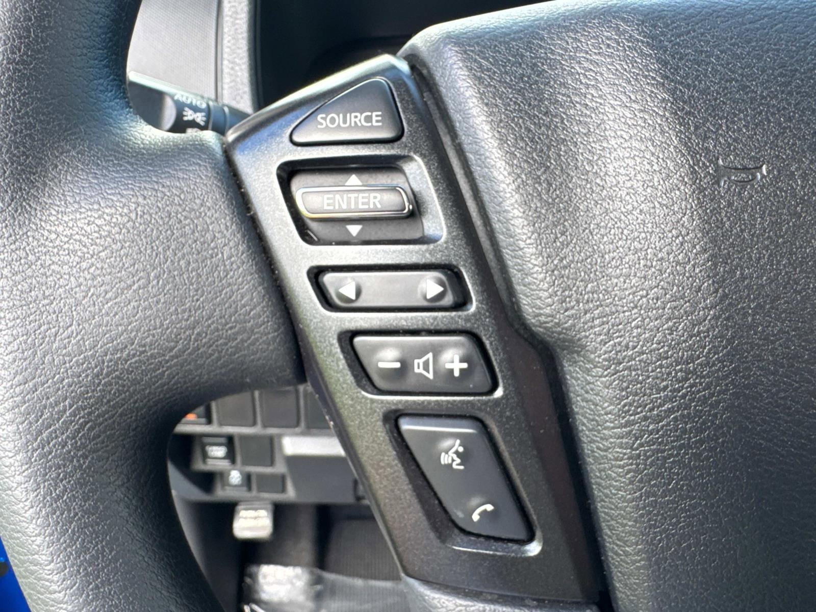 Used 2024 Nissan Frontier SV w/ Technology Package image 30