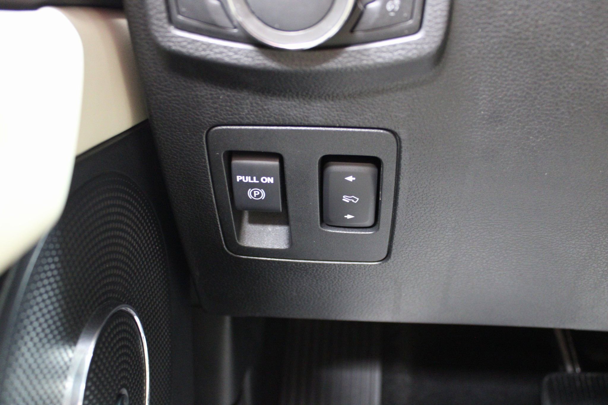 Used 2021 Ford Expedition Max Platinum image 39