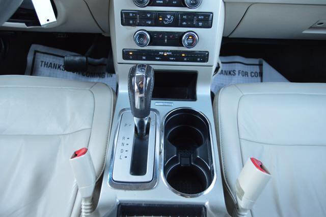 Used 2012 Ford Flex SEL w/ Equipment Group Order Code image 26
