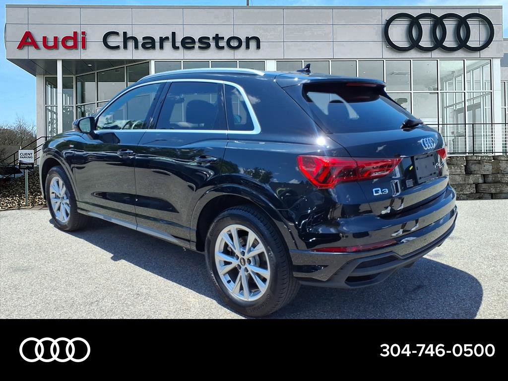 Certified 2025 Audi Q3 2.0T Premium w/ Convenience Package AWD/4WD image 5