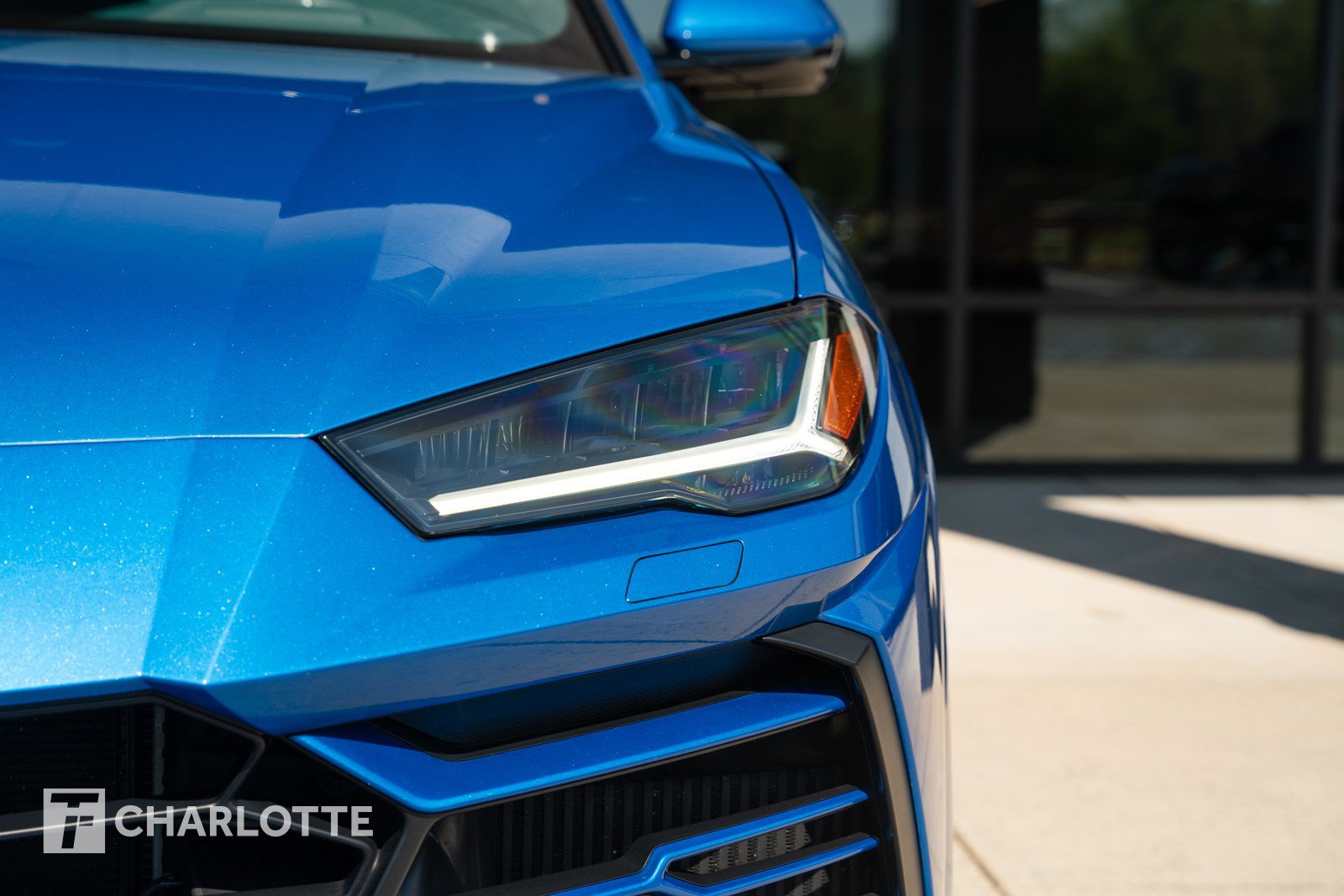 Used 2021 Lamborghini Urus AWD/4WD image 6