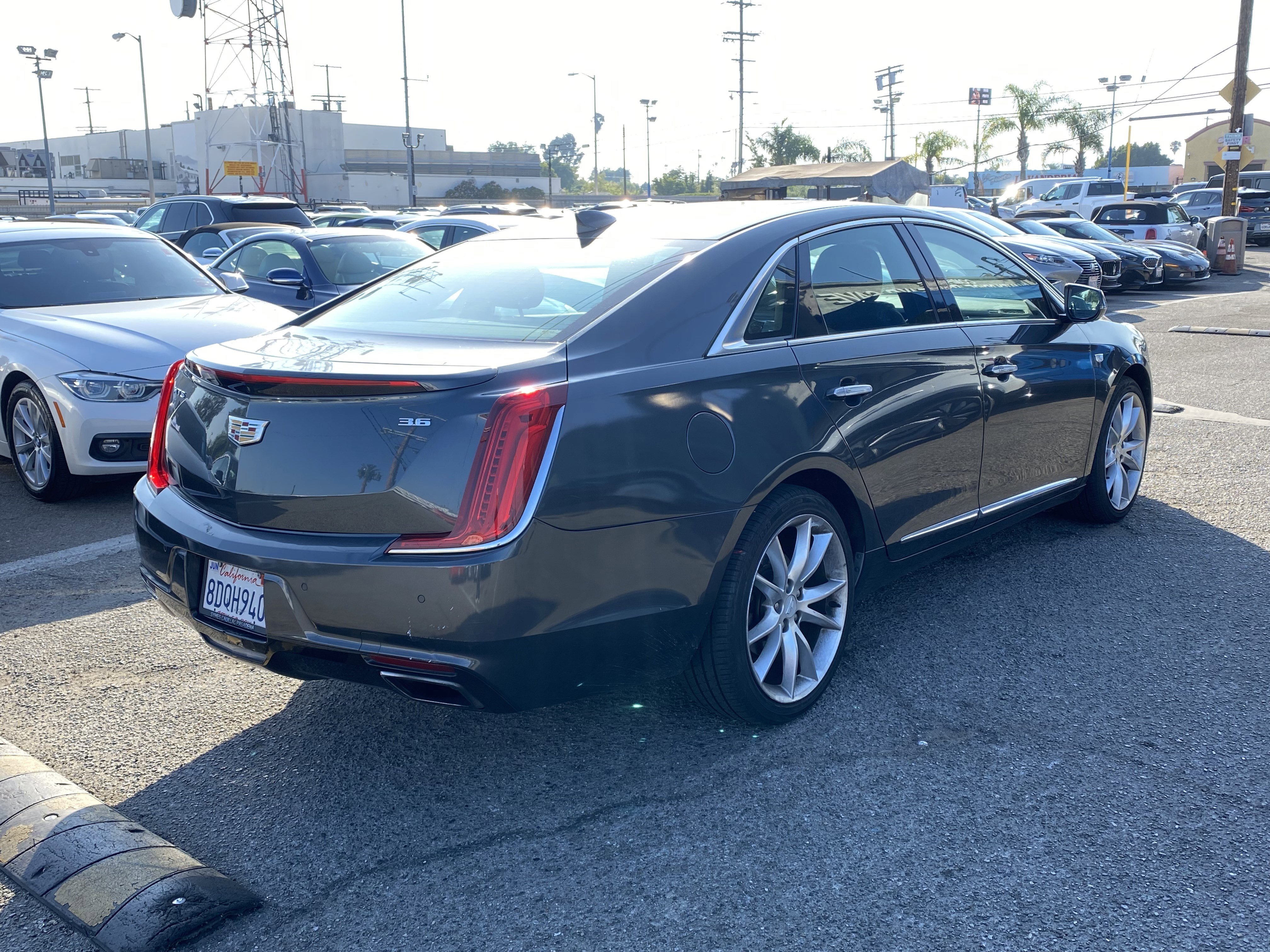 Used 2018 Cadillac XTS Premium Luxury FWD image 7