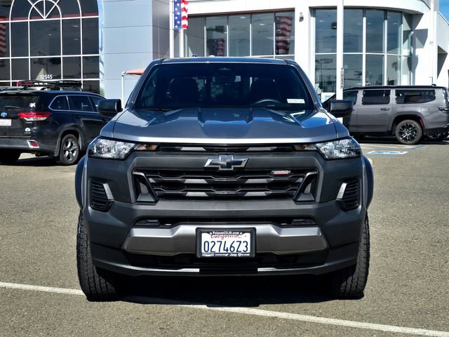 Used 2024 Chevrolet Colorado Trail Boss w/ Advanced Trailering Package image 2