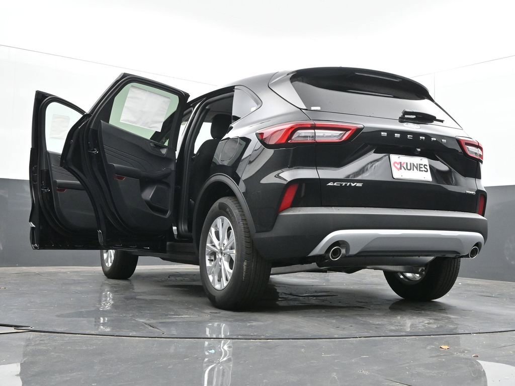 New 2026 Ford Escape Active w/ Cold Weather Package image 71