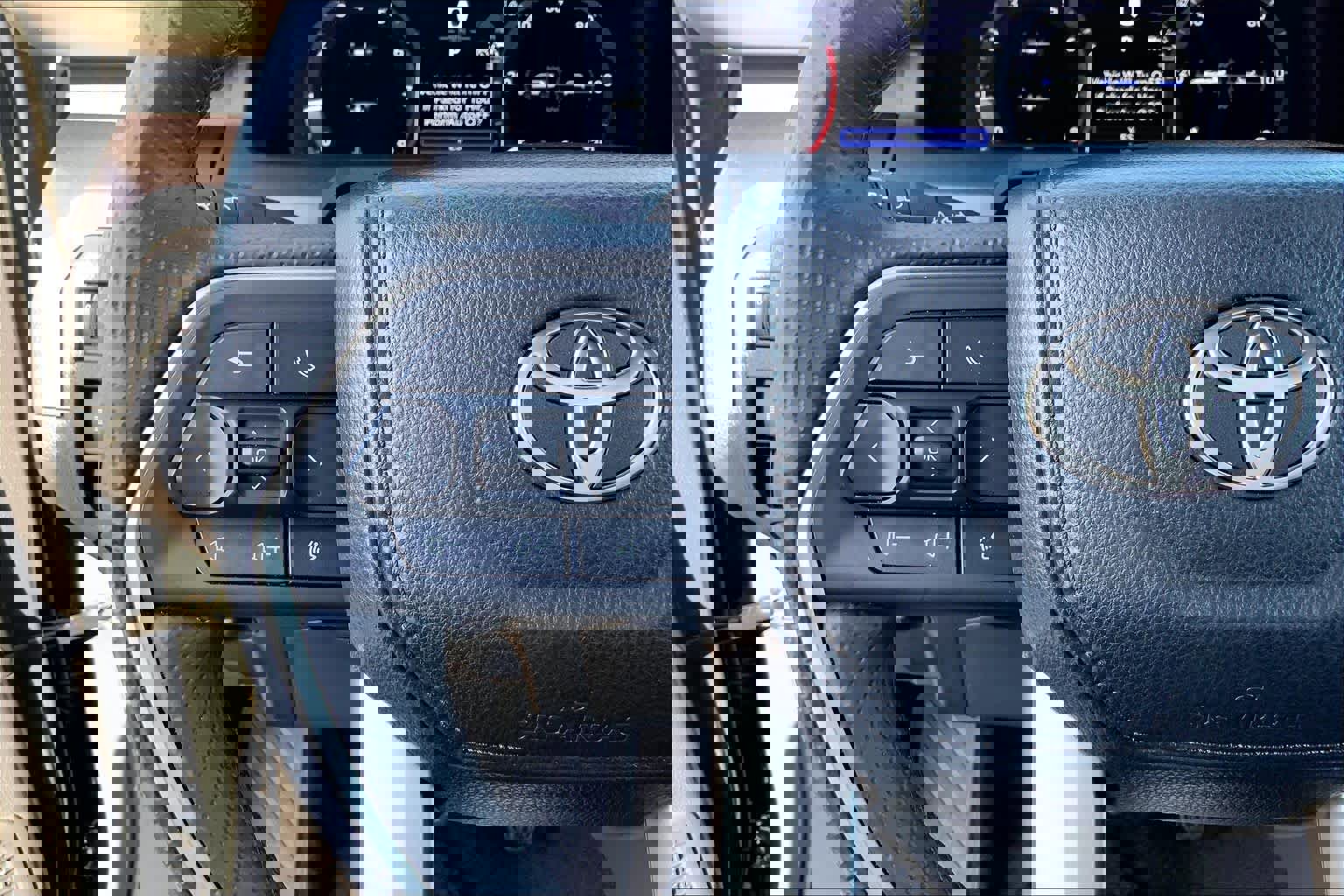 Used 2025 Toyota 4Runner TRD Off-Road Premium image 22