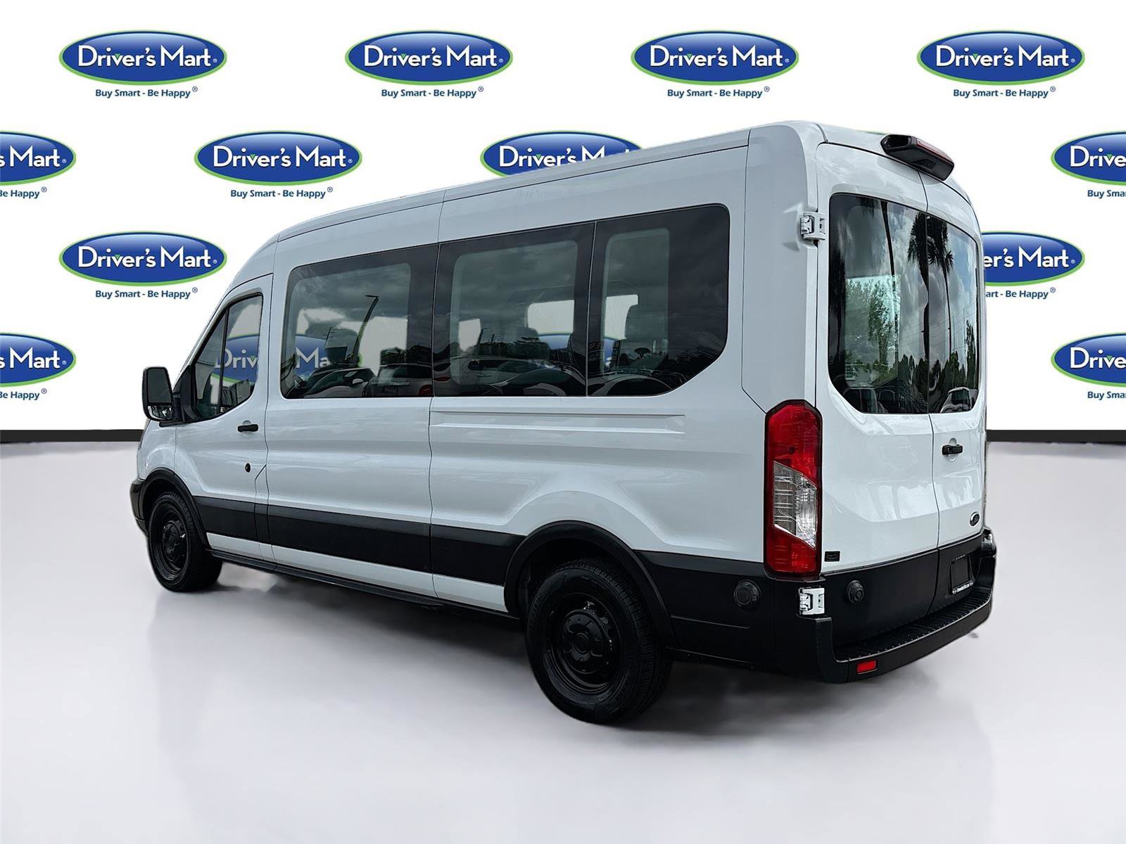 Used 2019 Ford Transit 350 XL image 5
