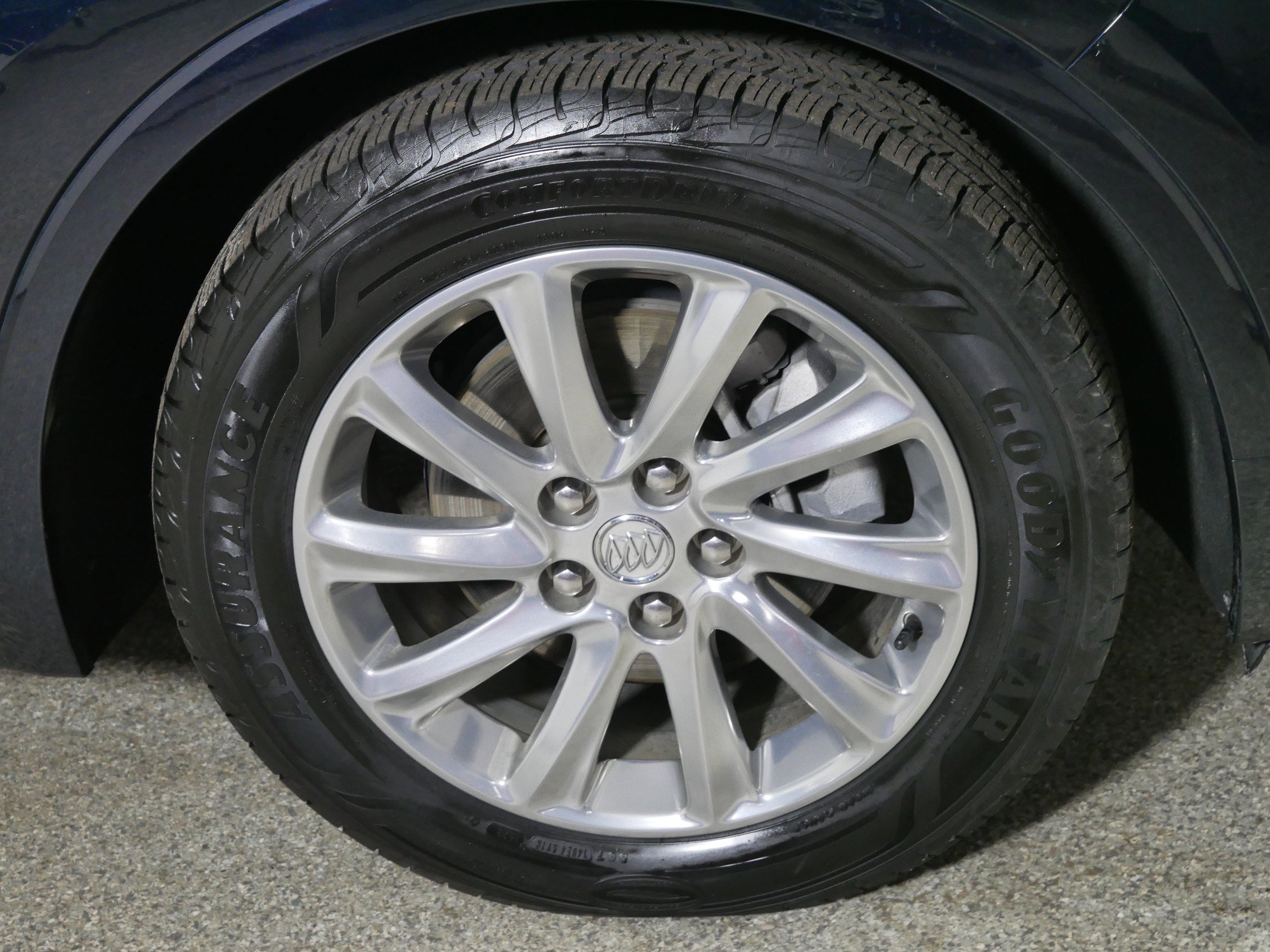 Used 2020 Buick Envision Essence image 15