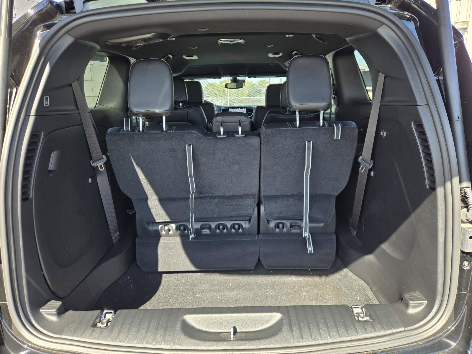 New 2027 Chrysler Pacifica Select w/ Family Tech Group AWD/4WD image 29