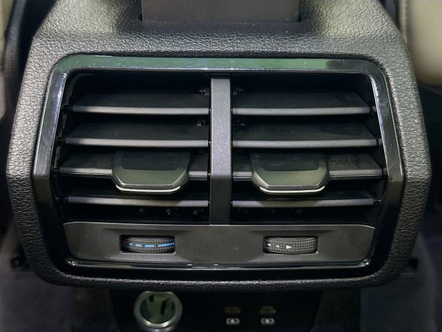 Used 2022 Audi Q3 2.0T Premium Plus image 28